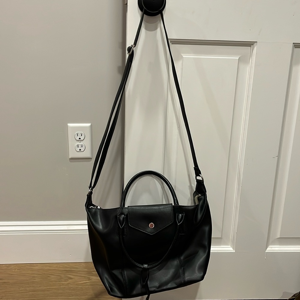 Womens leather crossbody.